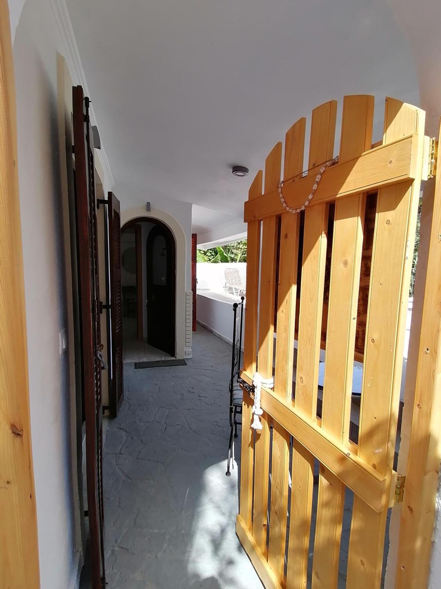Vivaria House Holiday home *